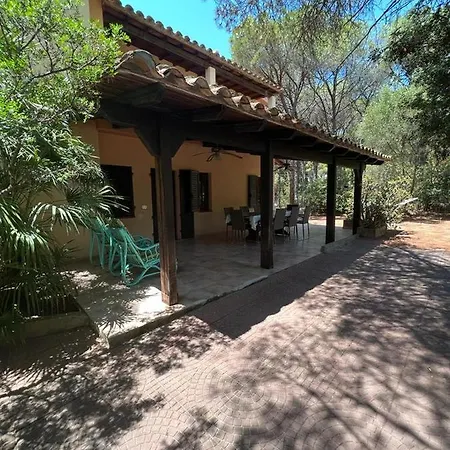 Дом отдыха I Ginepri Di Egate - Relax E Privacy Форте-Вилладж